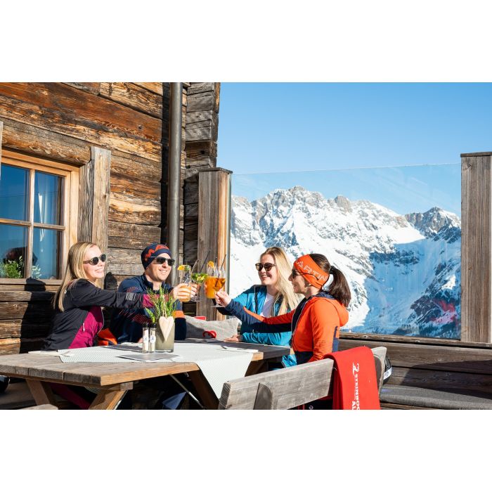 Skizauber auf Schiene