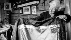 Mariloise Jordan´s Fahnenstickerei