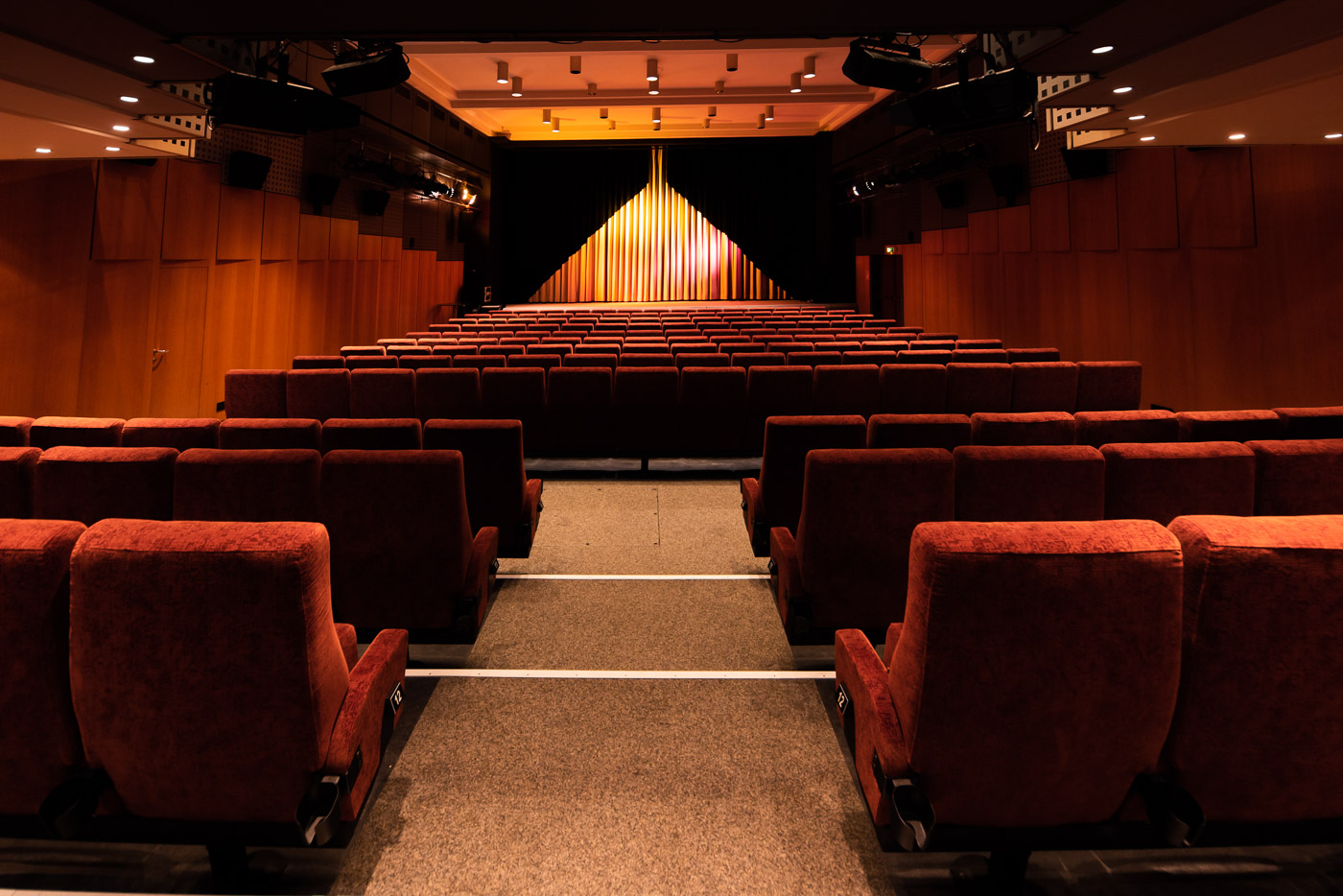 Das Kino - Kinosaal © Adrian Almasan