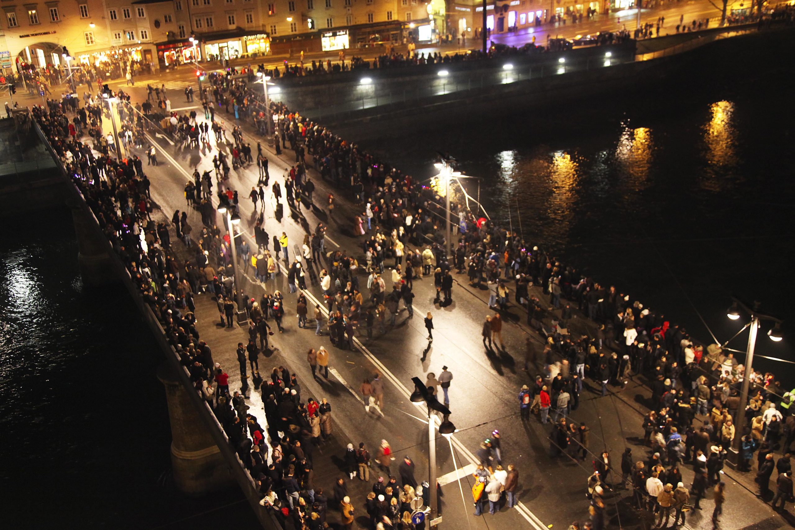 Staatsbrücke von der Steinterrasse aus gesehen.