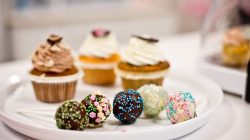 Cake Pops – zuckersüße Kuchen am Stiel