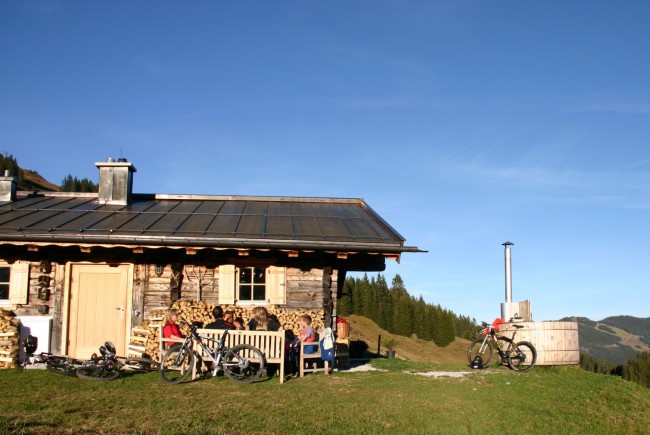 Einsiedler auf Zeit - auf der urigen Bachalm.