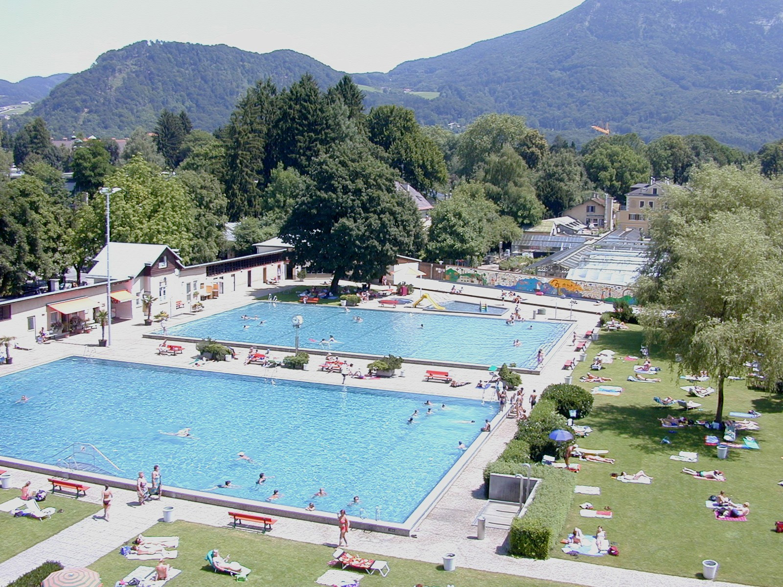 Schöne Aussicht: Das Volksgarten-Freibad, ebenfalls Salzburg.