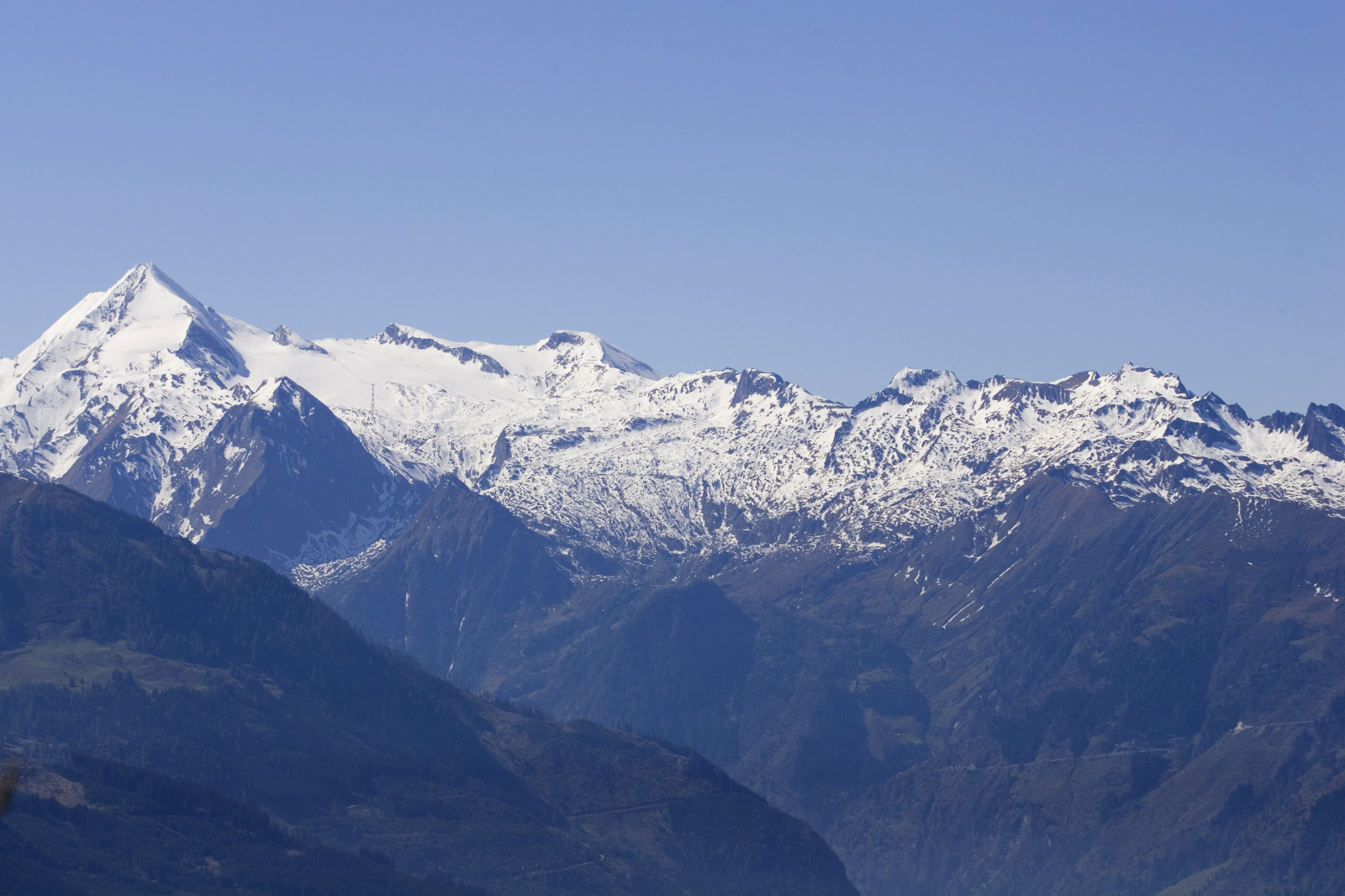 Unten grün, oben weiß. © Heiko Mandl