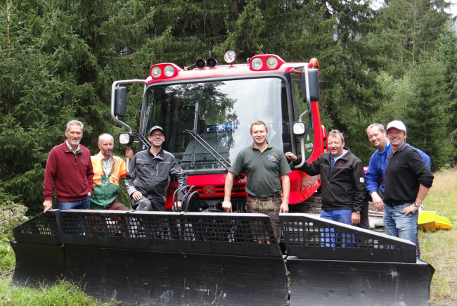 Die Initiatoren der Projektgruppe Skiroute:  v.l. Peter Wittner, Josef Zehentner, Ingo Dürlinger, Thomas Schmiderer, Erich Mayr, Christian Steiner und Fritz Unterganschnigg.