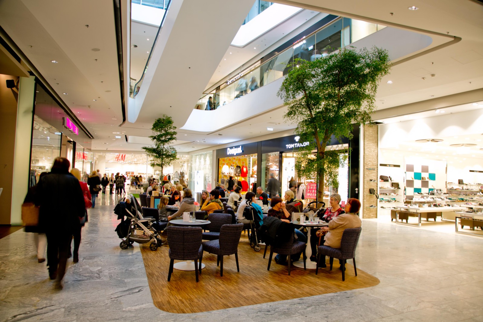 mediamarkt salzburg shopping arena alpenstraße