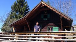 Boxer mit Herz aus Gold