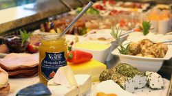 Rosenvilla-Frühstücksglück