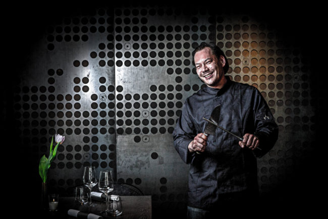 Starkoch Max Aichinger hat sich im 'Stratmann' den Traum vom eigenen Restaurant nach den ganz persönlichen Vorstellungen erfüllt.