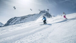 Hello Snow: Winteropenings 2025