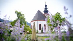 Marienheilgarten und Wallfahrtskirche Großgmain