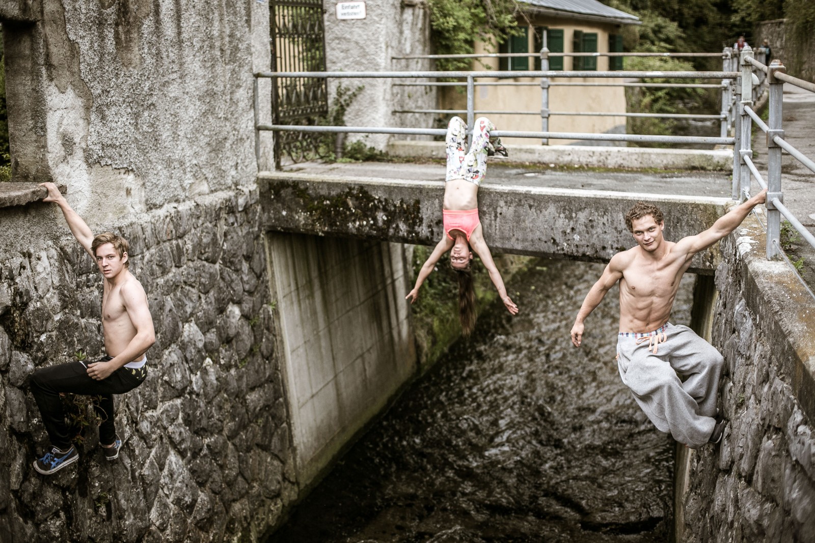 Hangaround in Hallein (c) wildbild