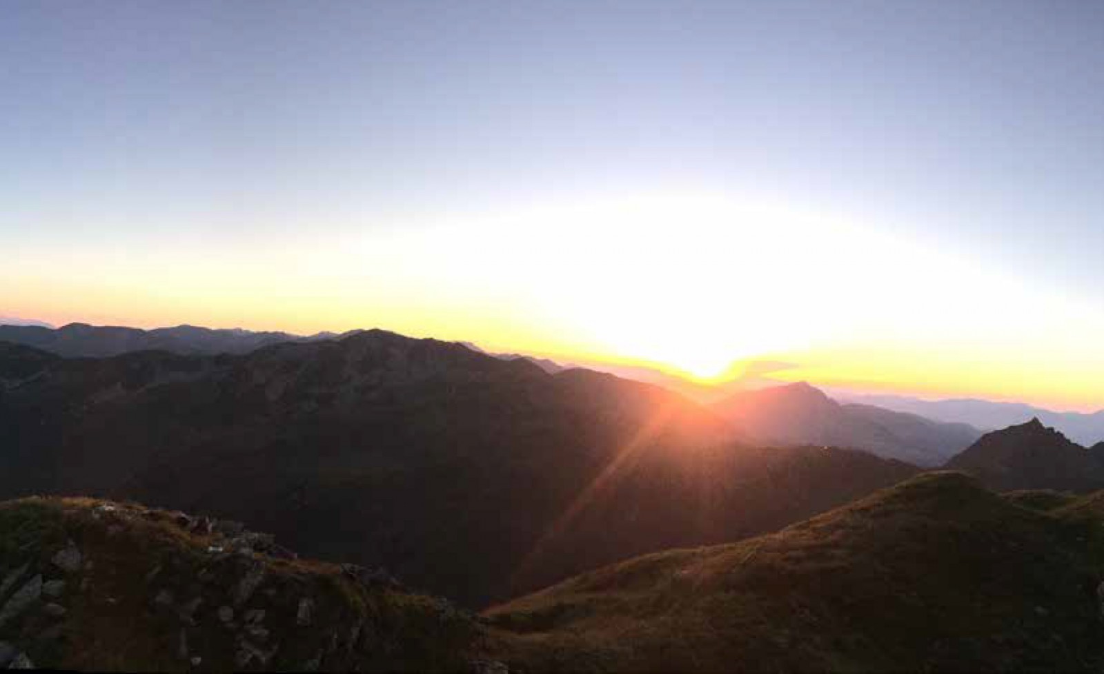 Sonnenaufgang am Wildkogelhaus. c Privat