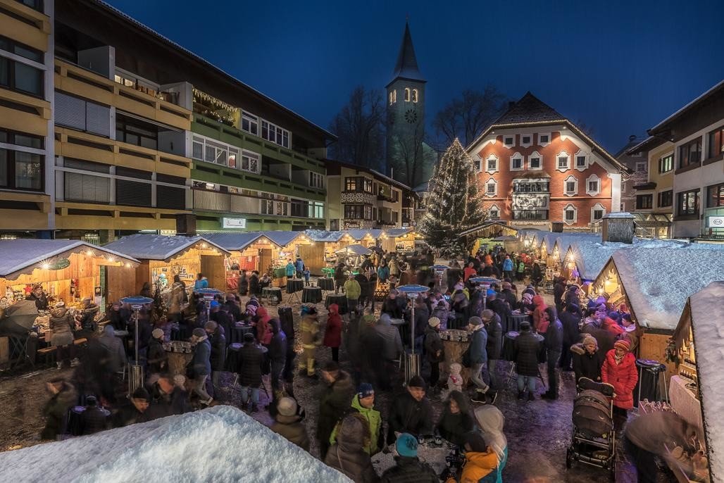 Tolle Kulisse am zentralen Rathausplatz