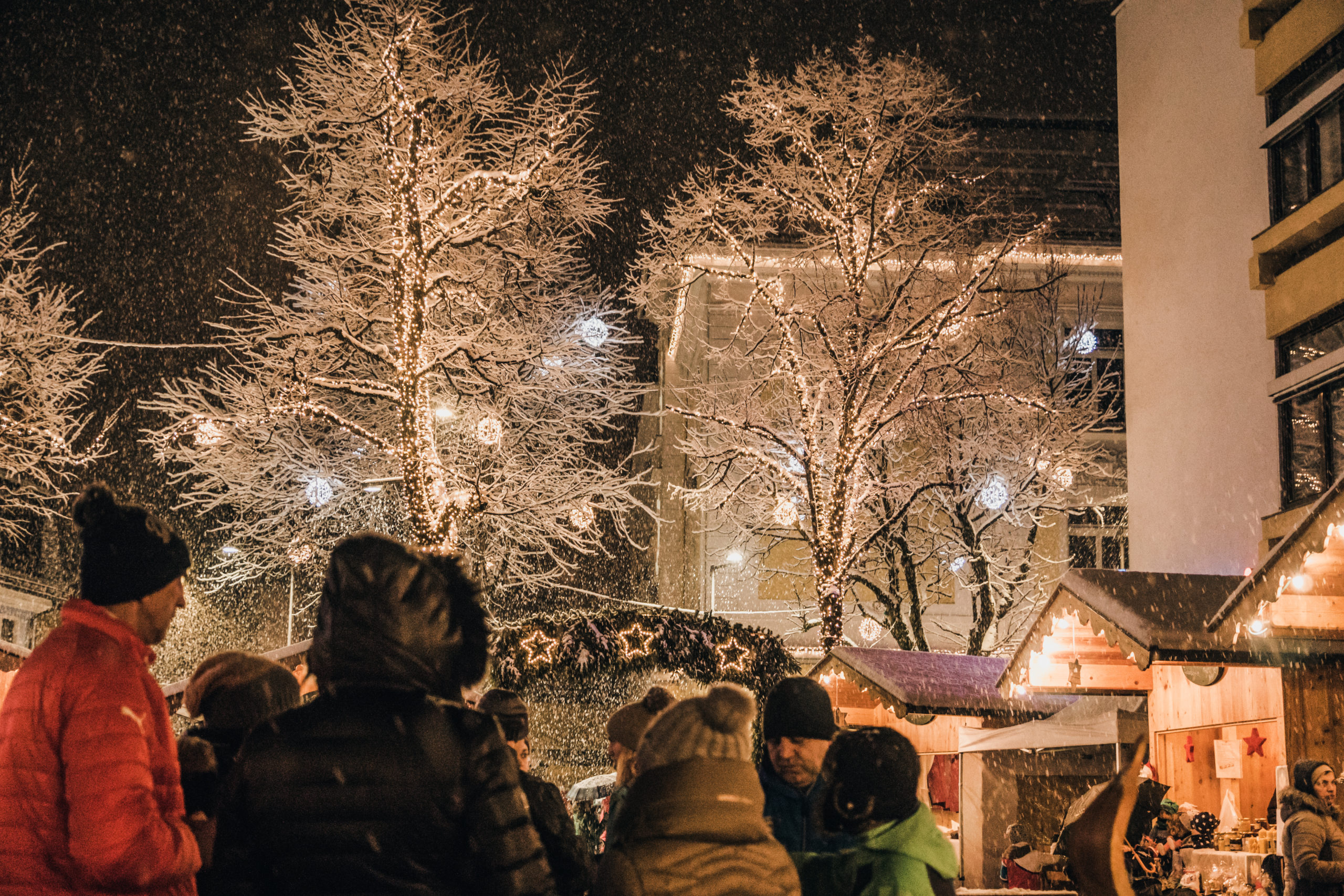 Weihnachtlicher Lichterglanz in Saalfelden