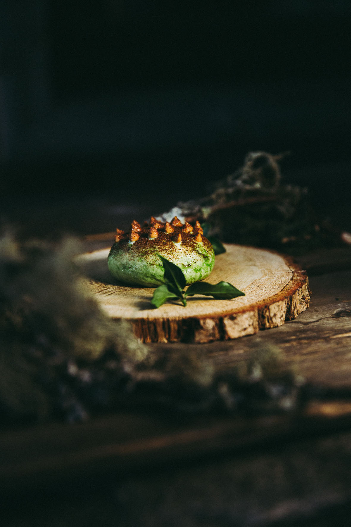 Gericht von Sternekoch Vitus Winkler aus dem "Kräuterreich by Vitus Winkler"