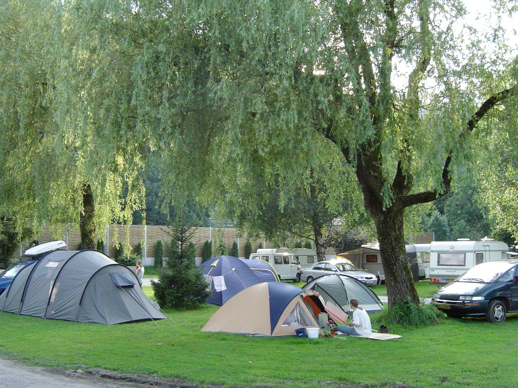 Zelte beim Camping Auwirt.