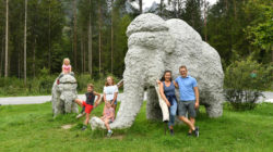 Der Steinzeit-Erlebnisweg zur Vorderkaserklamm