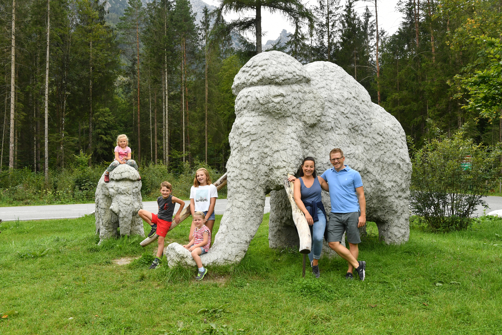 Der Steinzeit-Erlebnisweg zur Vorderkaserklamm - SalzburgerLand Magazin