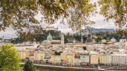 Reiseführer durch Stadt und Land Salzburg