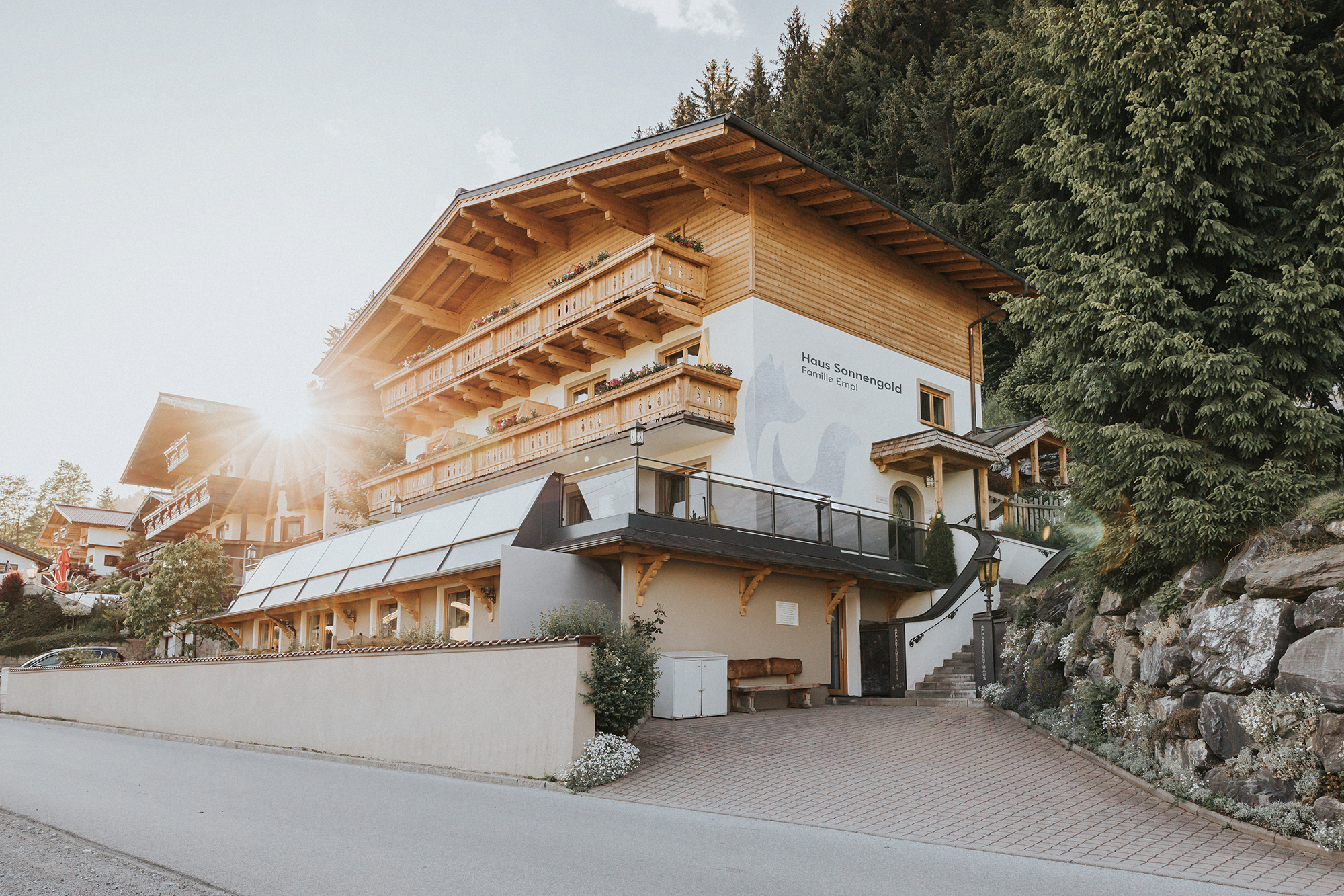 Haus Sonnengold mit großen Suiten © Zuparino / Niko Zuparic