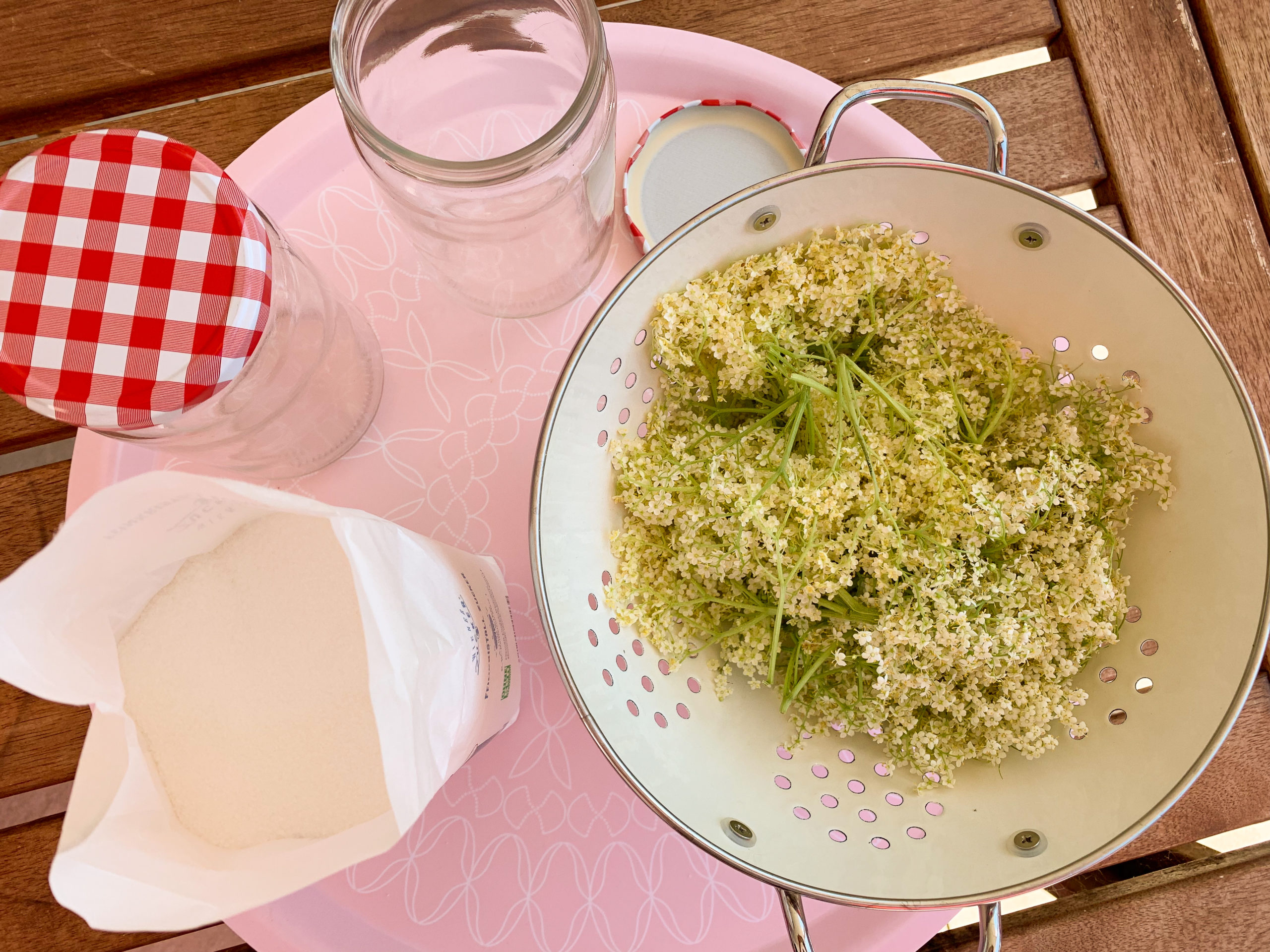 Holunderblüten-Rezepte - SalzburgerLand Magazin