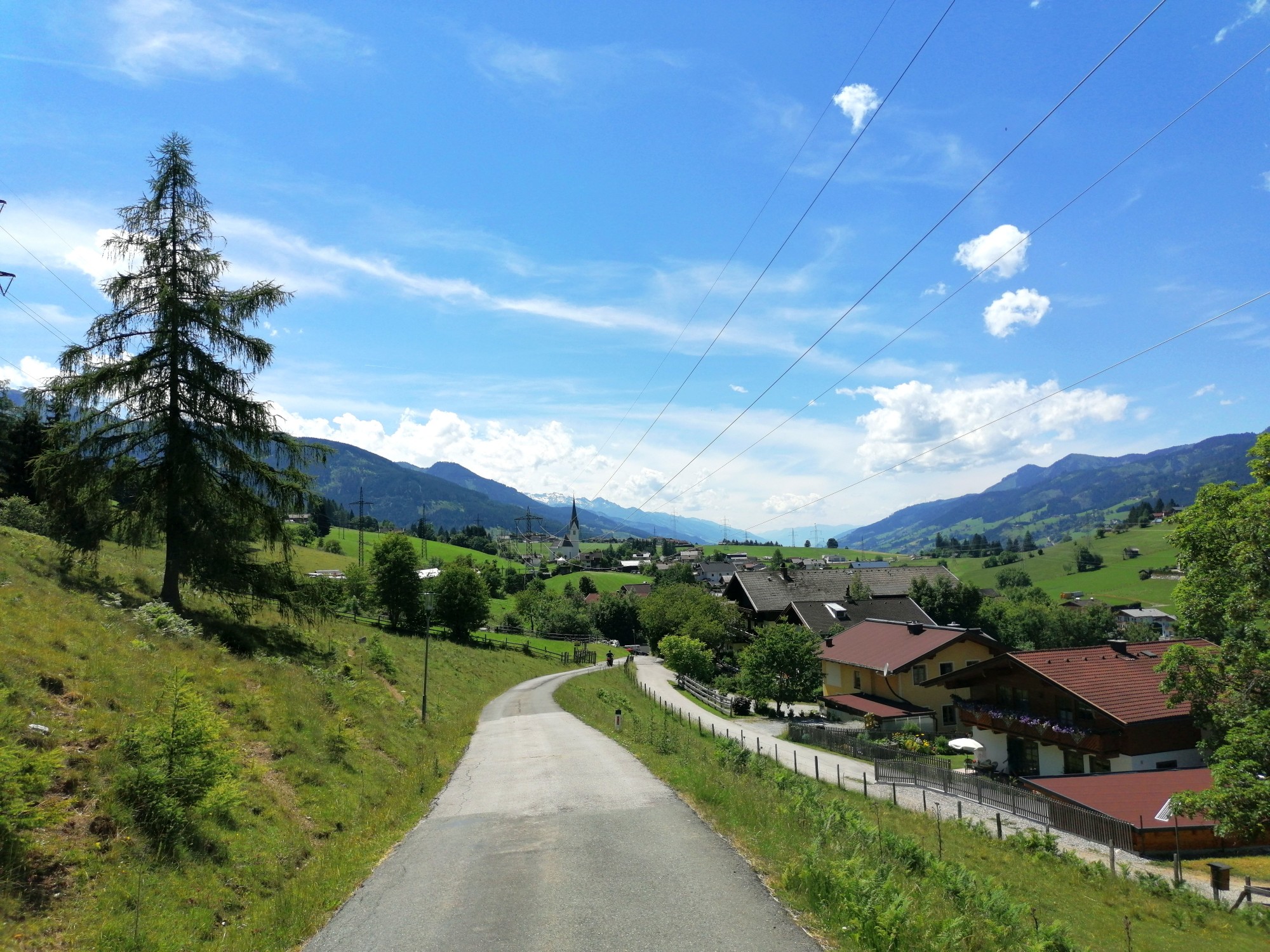 Blick zurück auf Embach © Regina Langreiter