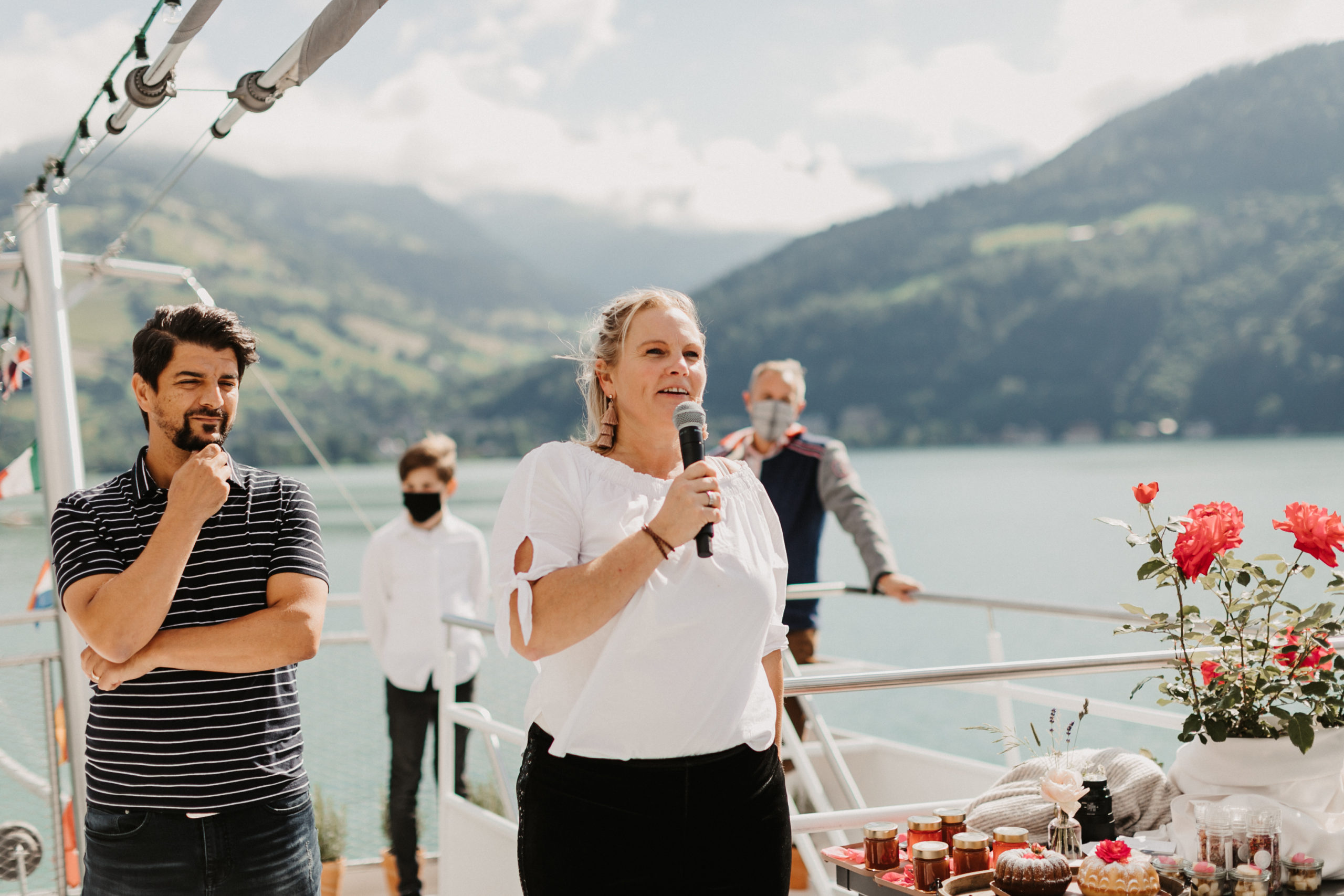 Birgit Schattbacher führt selbst durch die einzelnen Gänge. 