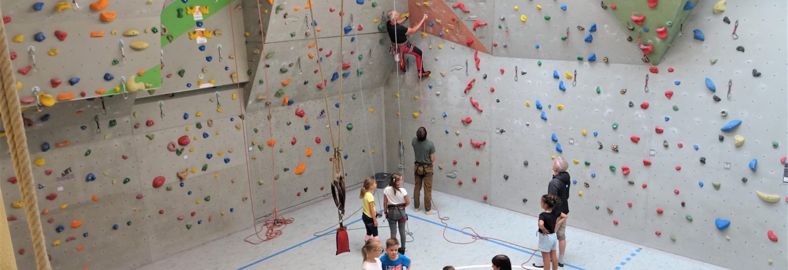 Kletterhalle in der Berg-Schule Großarl © Sepp Kendler