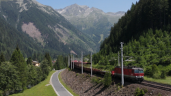 100 Jahre huckepack durch die Tauern