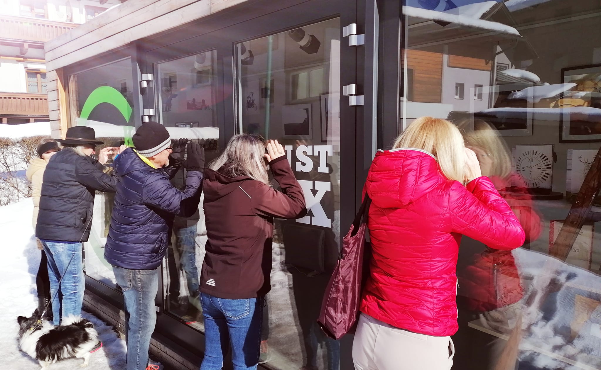 Die Kunstbox in St. Veit ist das schönste Schaufenster im Ort