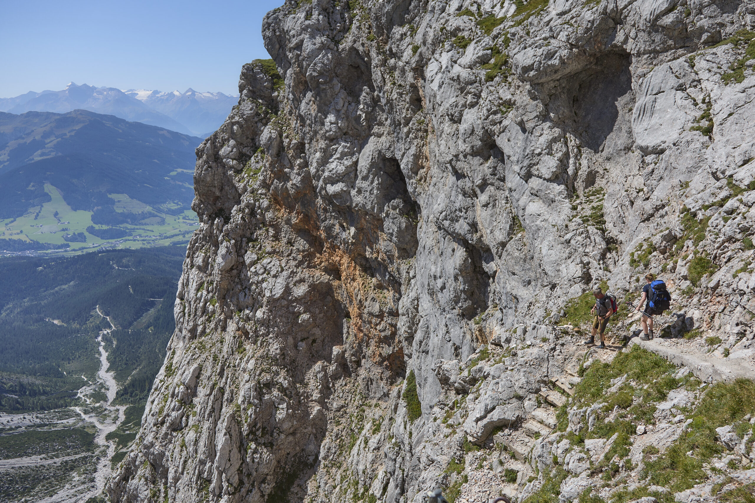 © Daniel Roos Fotografie Der seilversicherte Abstieg vom Riemannhaus nach Maria Alm.