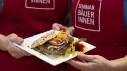 Salzburger Seminarbäuerinnen