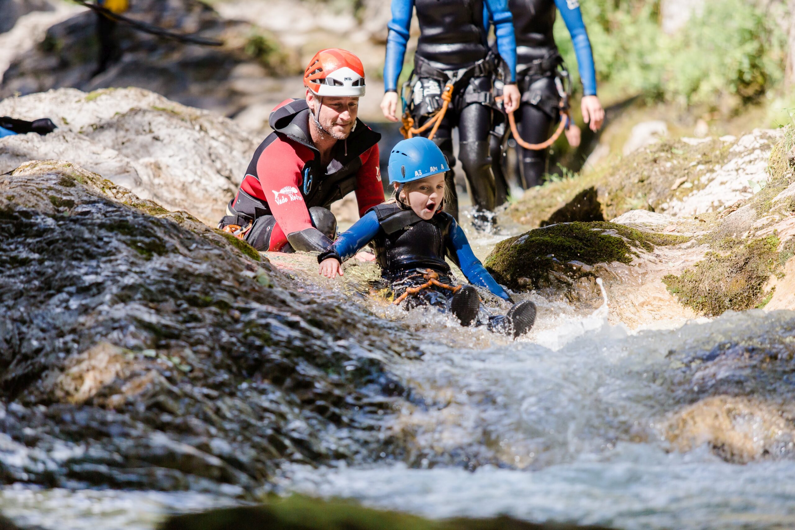© Base Camp Rutschpartie durch den Canyon